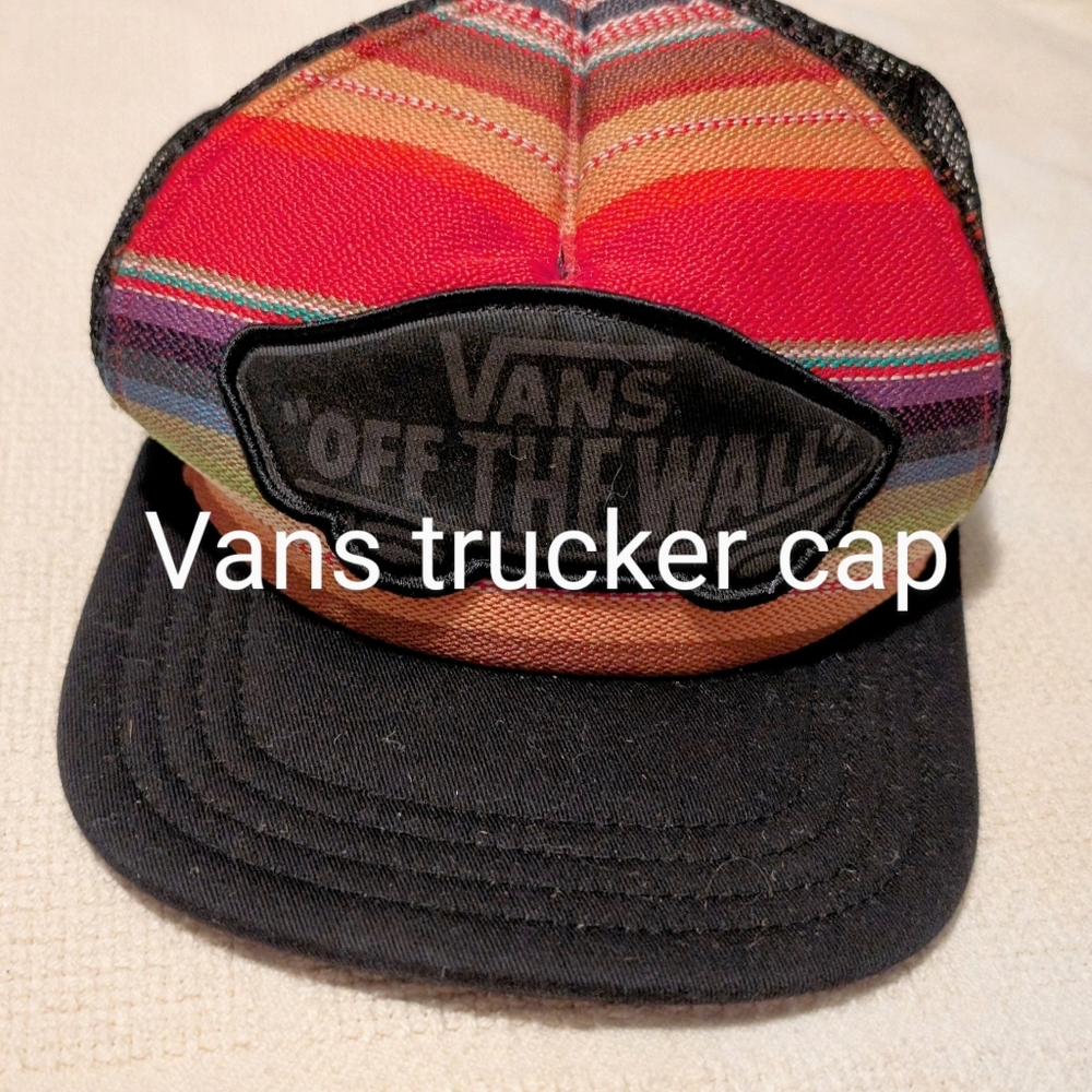 Vans adult one-size trucker hat